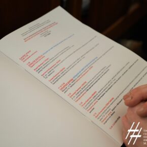 09